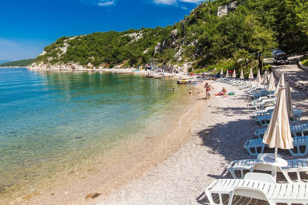 Holiday Resort Kacjak Dramalj Exterior foto